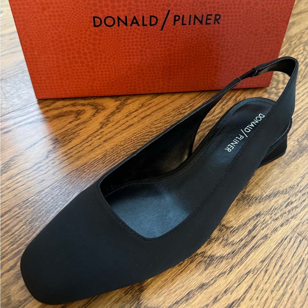 Donald Pliner Black Breea Slingback Pump - New In Box NIB, Old Money | Y2K